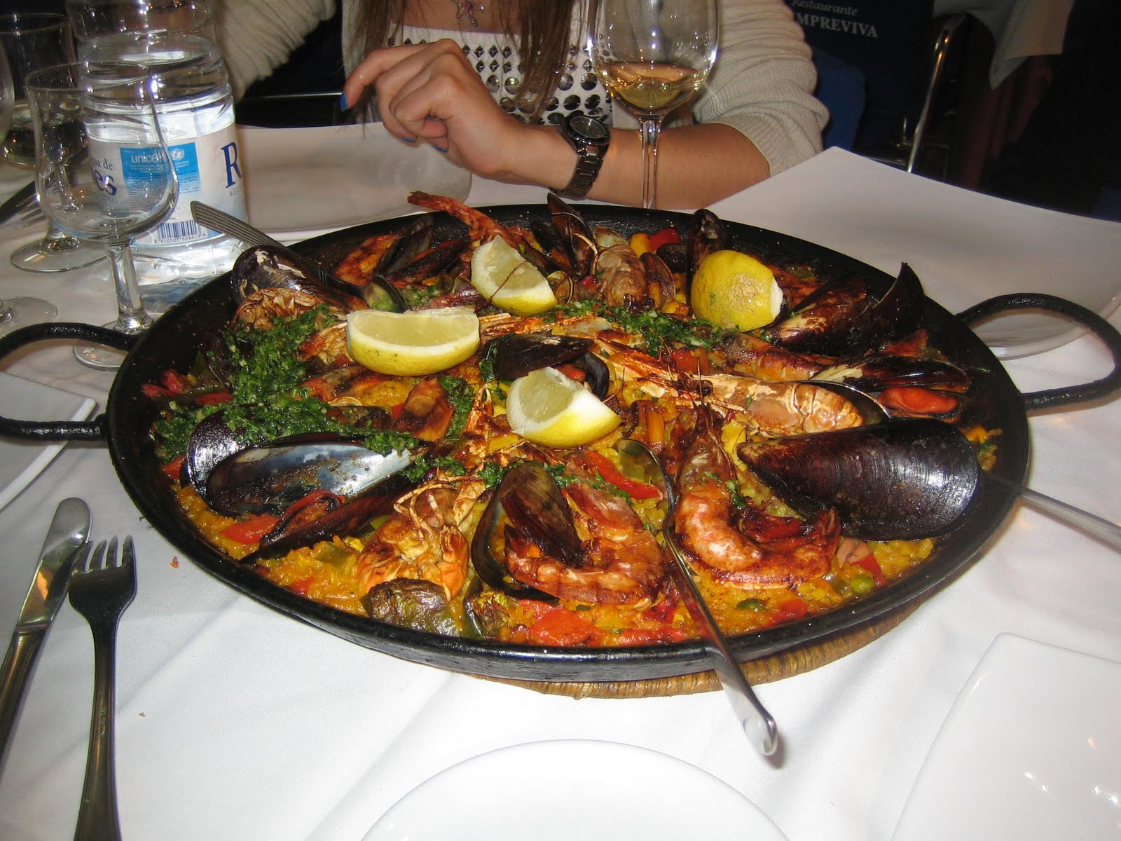come destreggiarsi a Barcellona!! ..paella..
