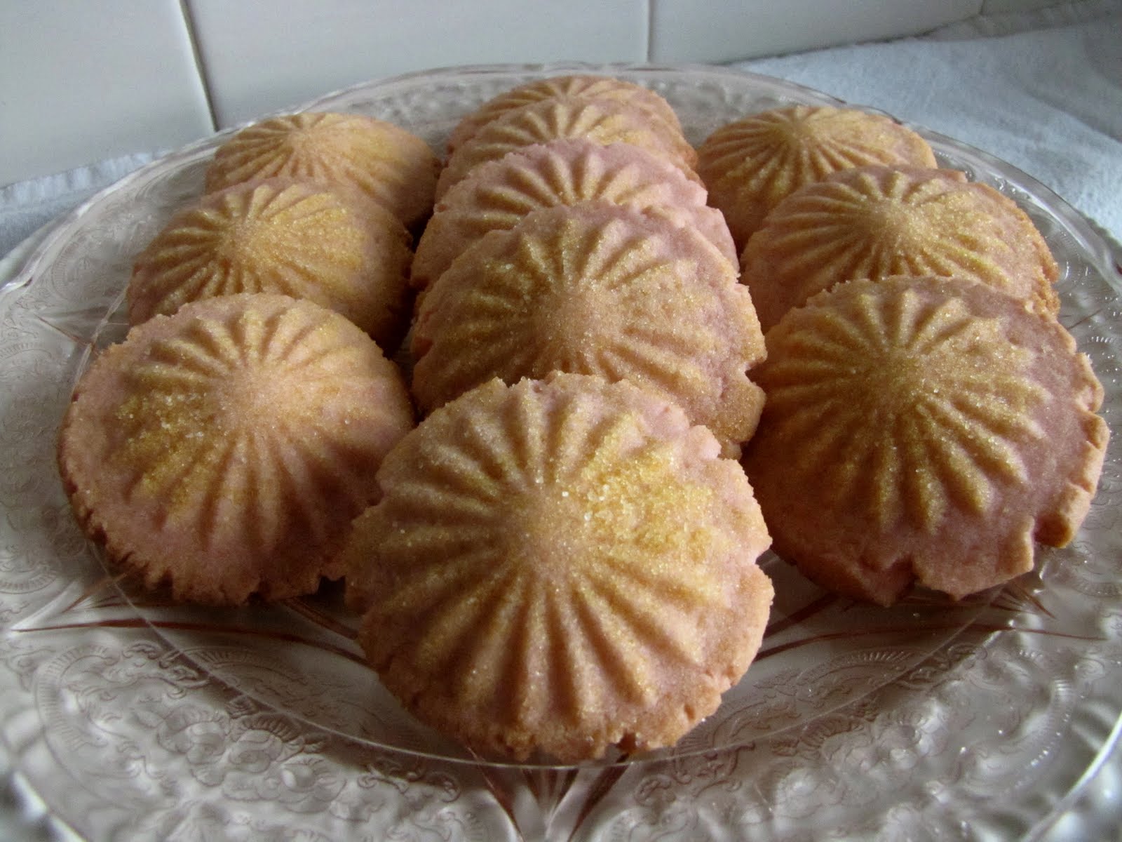 Mennonite Girls Can Cook: Jello Sugar Cookies