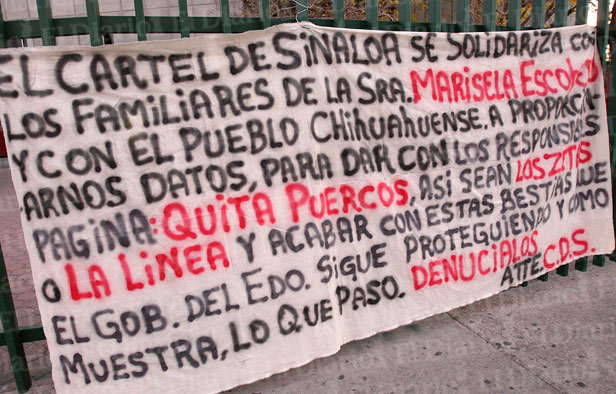 El Diario - Two narco banners were found this morning.