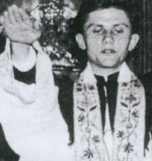 ratzinger_nazi.jpg