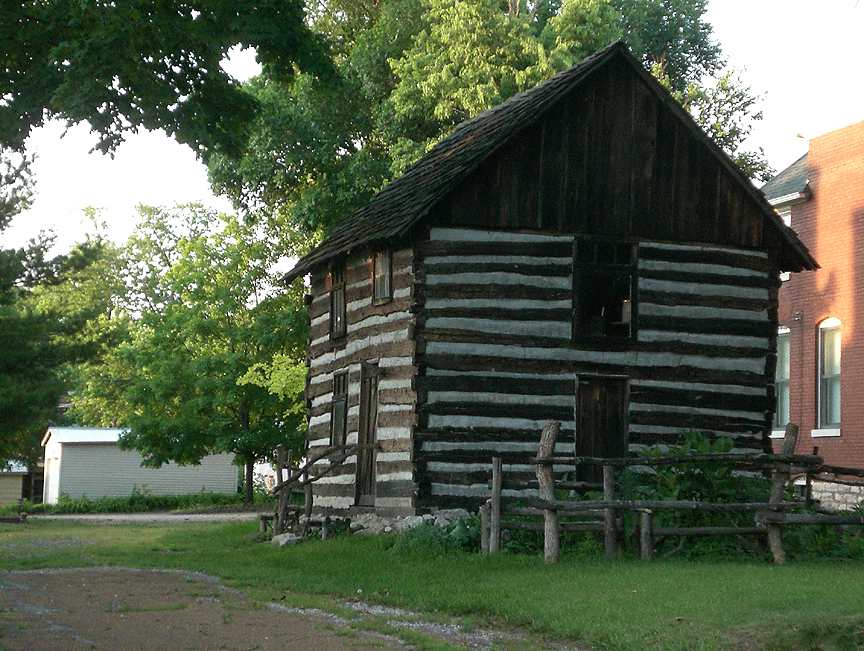 Historical Society Of Quincy And Adams County 1835 Pioneer Log Cabin