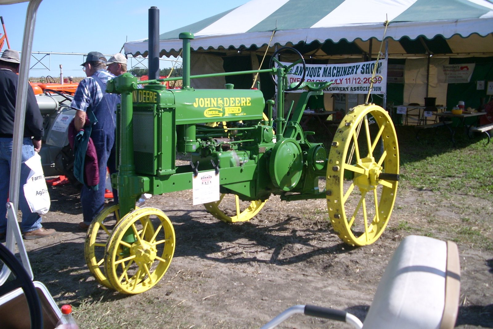 [DSCI0076.JPG]