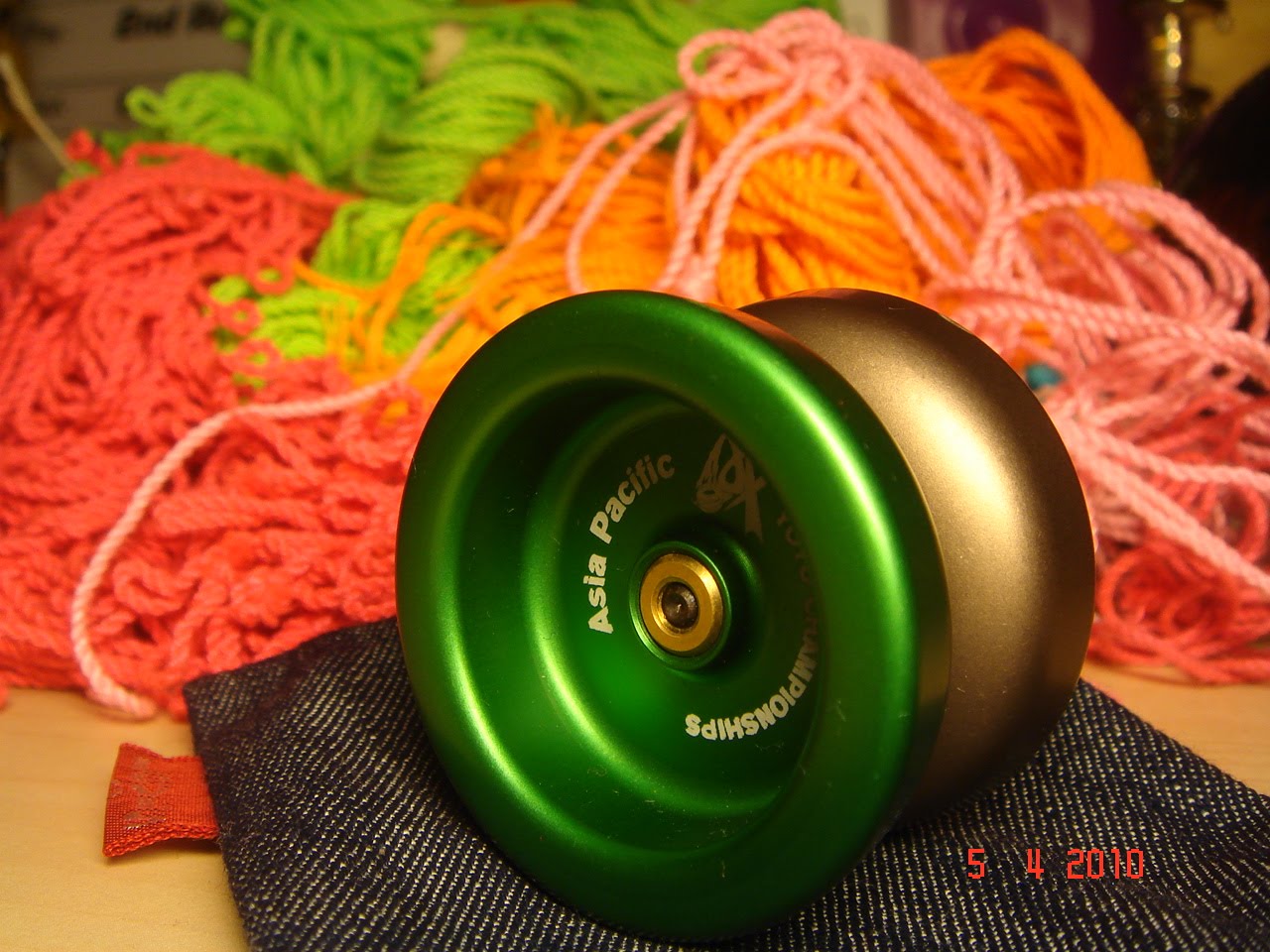 Spin888 Style of playing and types of yoyos for each division.