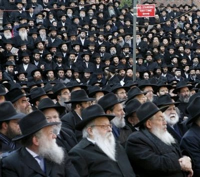 http://2.bp.blogspot.com/_moBYiP7qSj4/SsK3qwIqaKI/AAAAAAAAAZc/LK306HxW-90/s1600-h/Don't+Take+The+Torah+Seriously.jpg