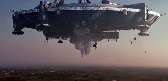[district9b.jpg]