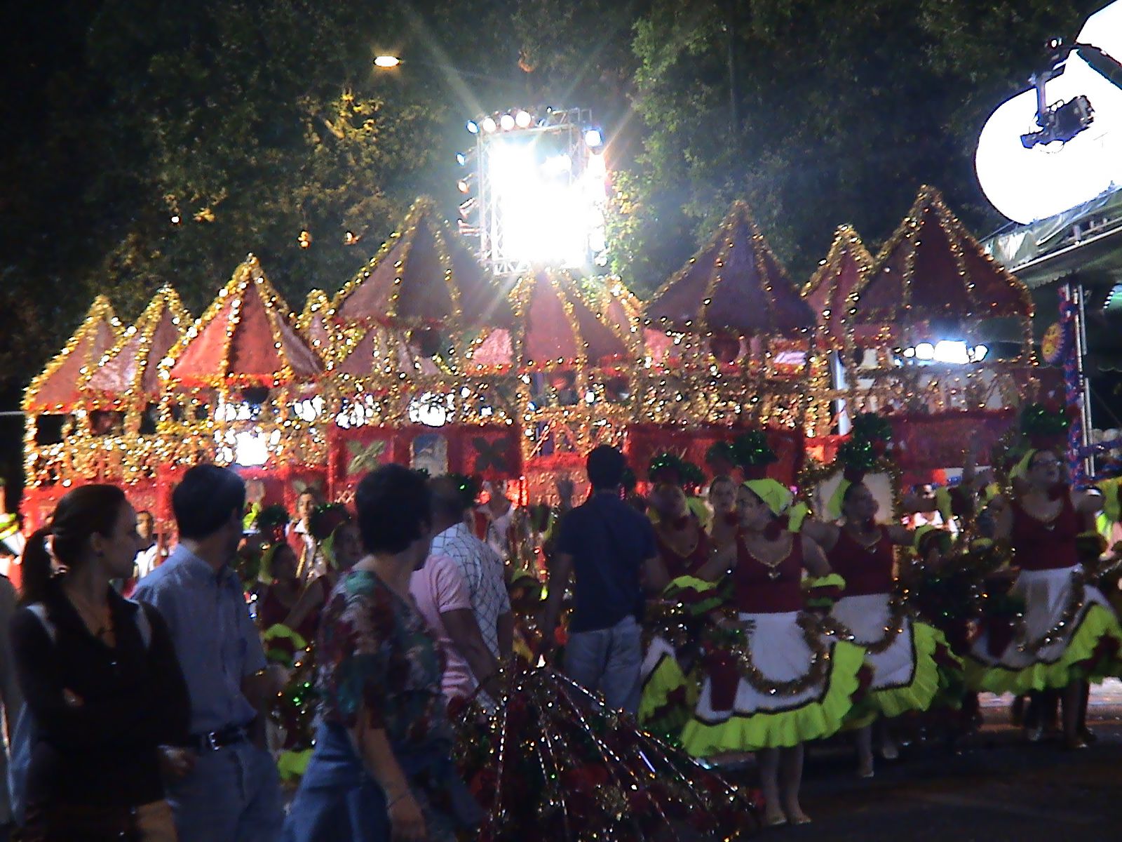 [DSC01099.JPG]