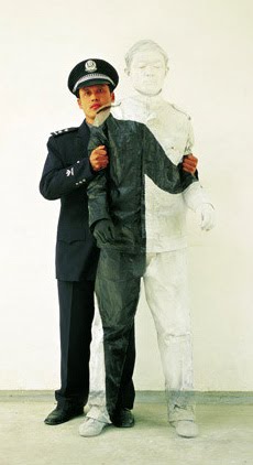 [Liu_Bolin.bmp-7.jpg]