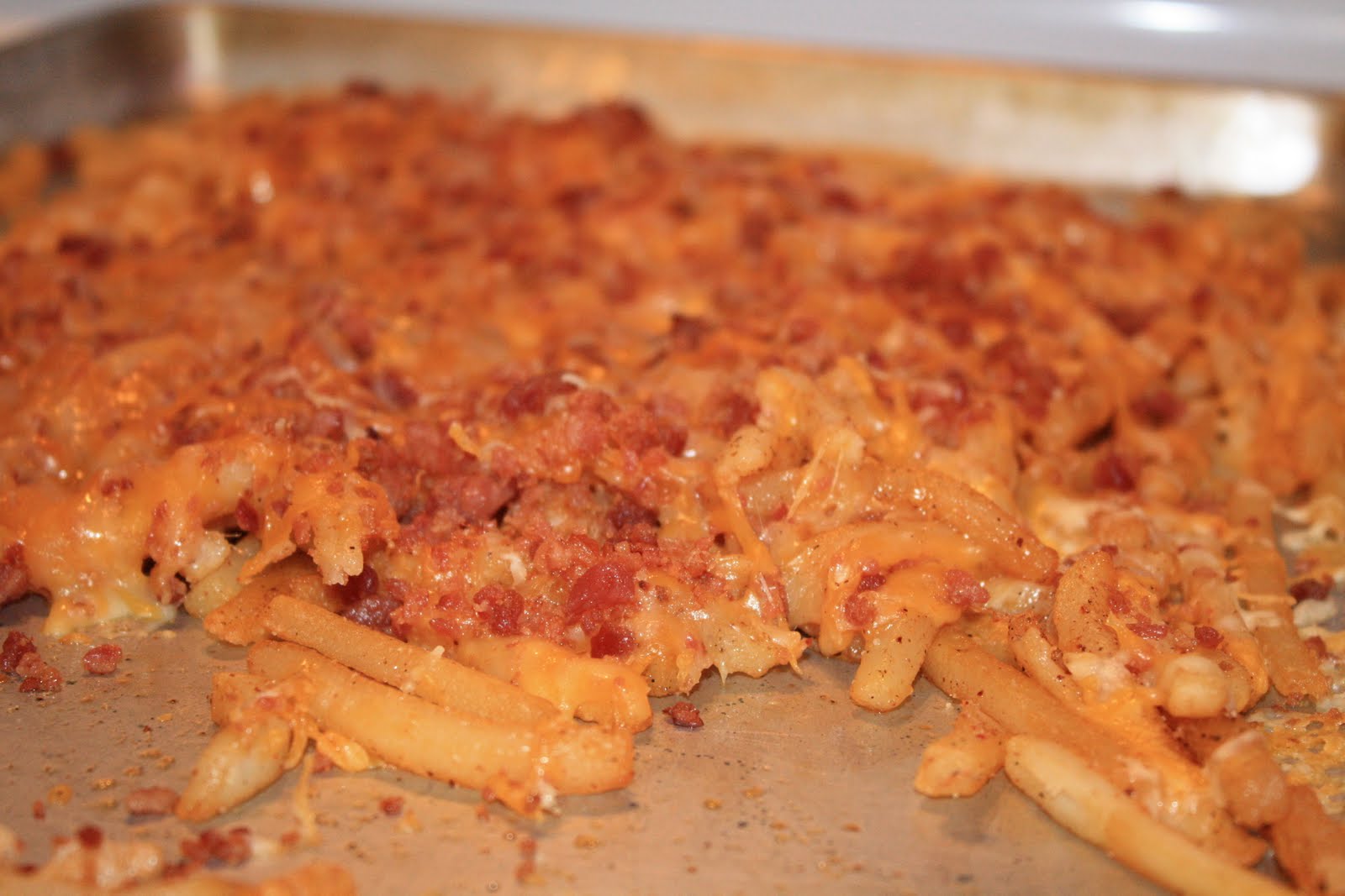 Kelly's Favorite Recipes Cheese & Bacon Fries