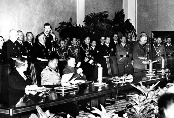 Opiniones de Gran Consejo Fascista