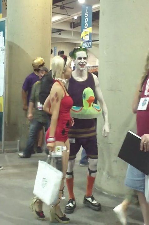 Beach Joker and Harley Quinn. Photo by Jimmy J. Aquino.