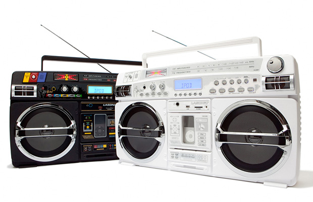 [lasonic-ipod-boombox-i931.jpg]