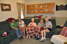 Delta Society visits Magnolia Manor