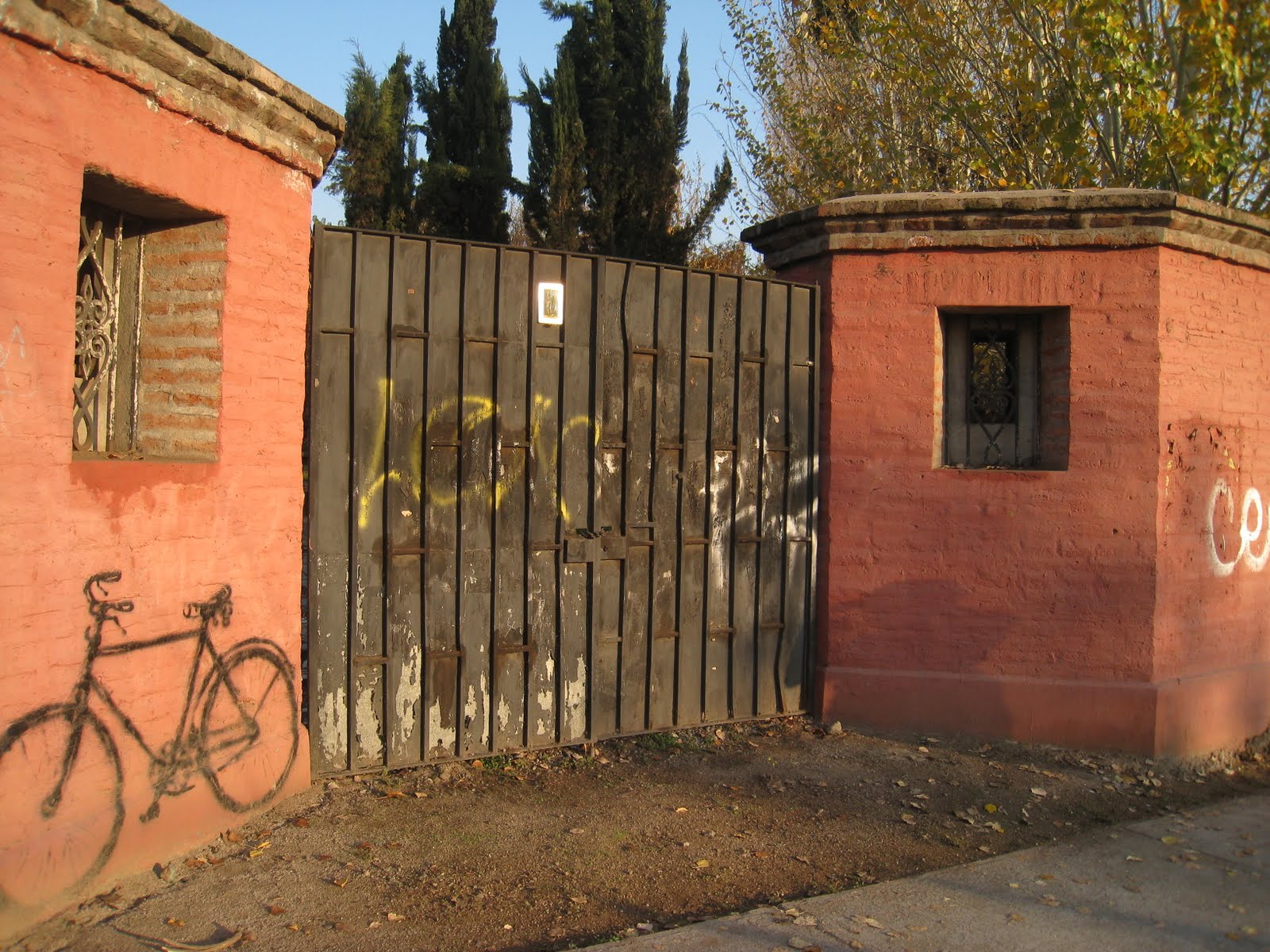 KiKi en Santiago de Chile! Villa Grimaldi