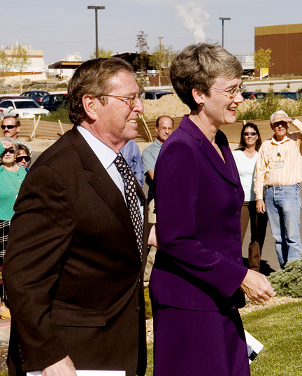 [Domenici-Wilson-3w.jpg]