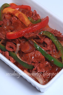 Nasi Daging Merah