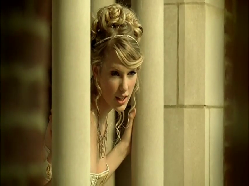 Download all stuffs, HD Videos, songs & Wallpapers: Love Story- Taylor Swift