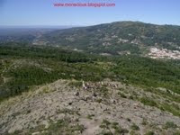 O alto da picota e os caminhantes. clique em cima da imagem!