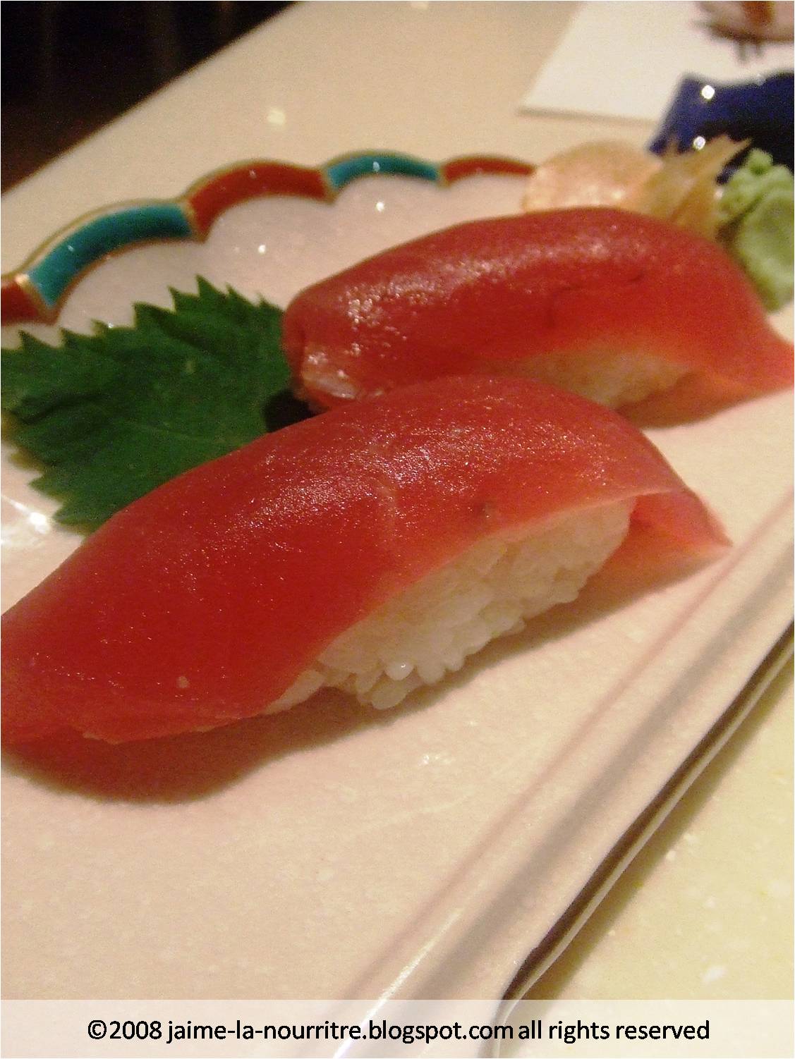 [nanten+tuna+sushi.jpg]