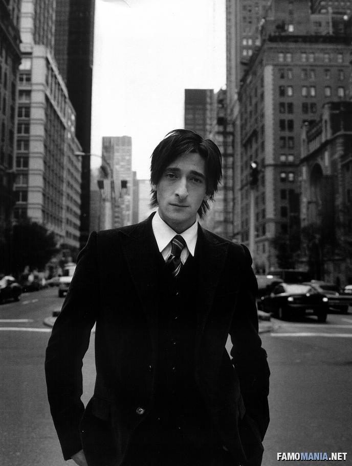 Runs like a gay: Adrien Brody