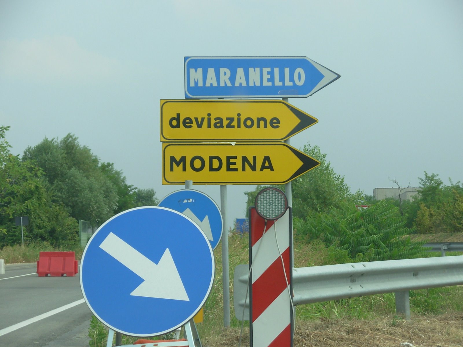 [DSCN1083.JPG]
