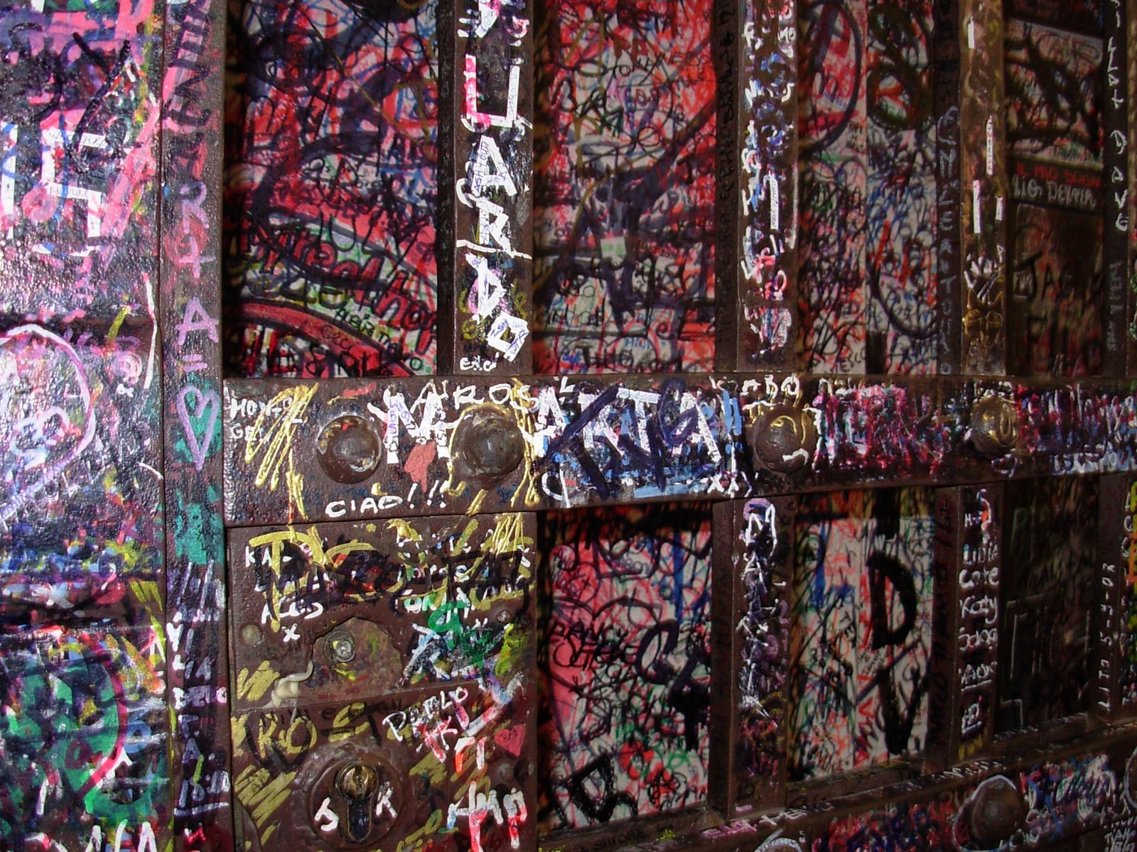 [DSCN1686.JPG]