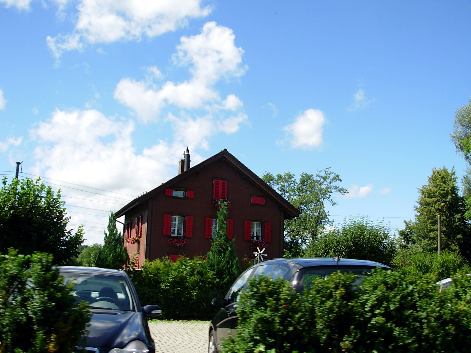 [DSCN2013.JPG]