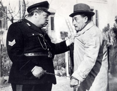 [guardie-e-ladri_small.jpg]