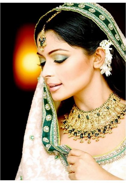 desi eye makeup. Indian Bridal Eye Makeup