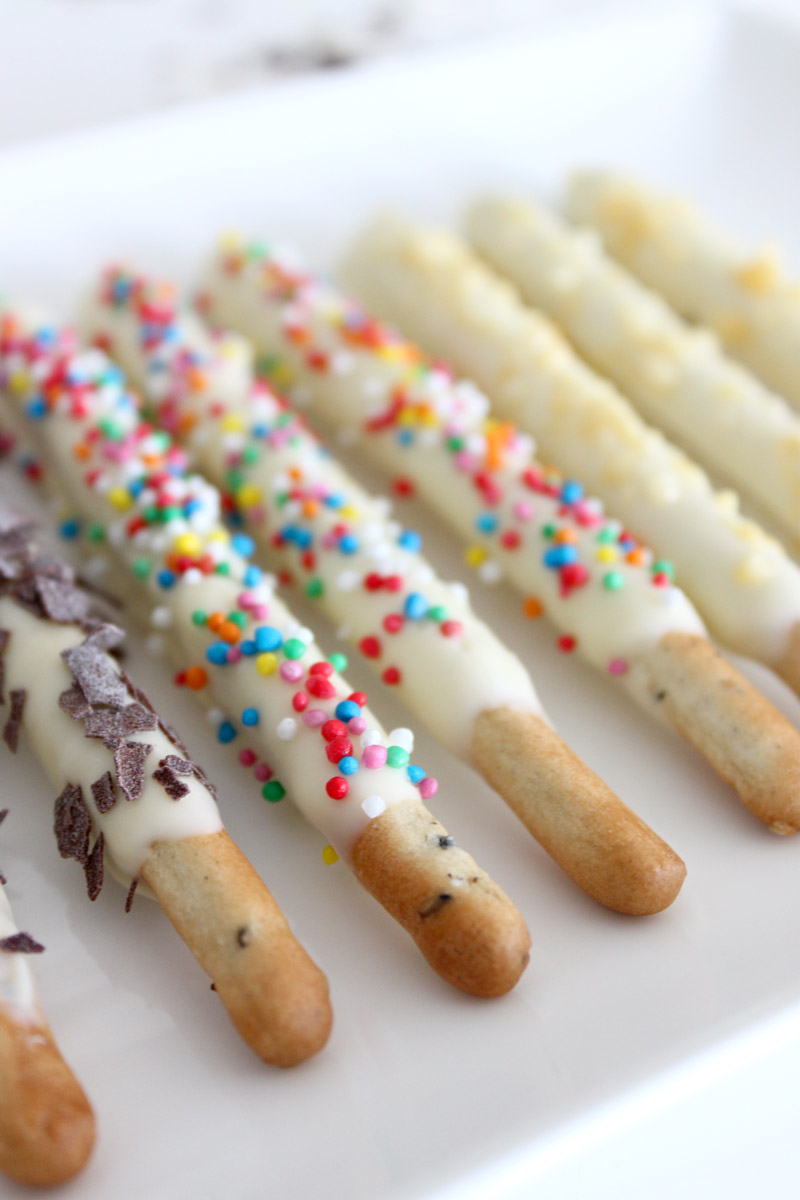 Wee Love Baking DIY Chocolate Covered Biscuit Sticks