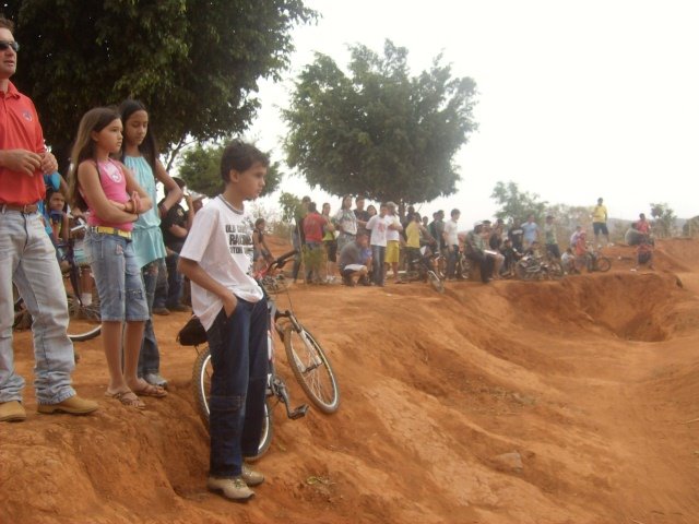 [HPIM1182.jpg]