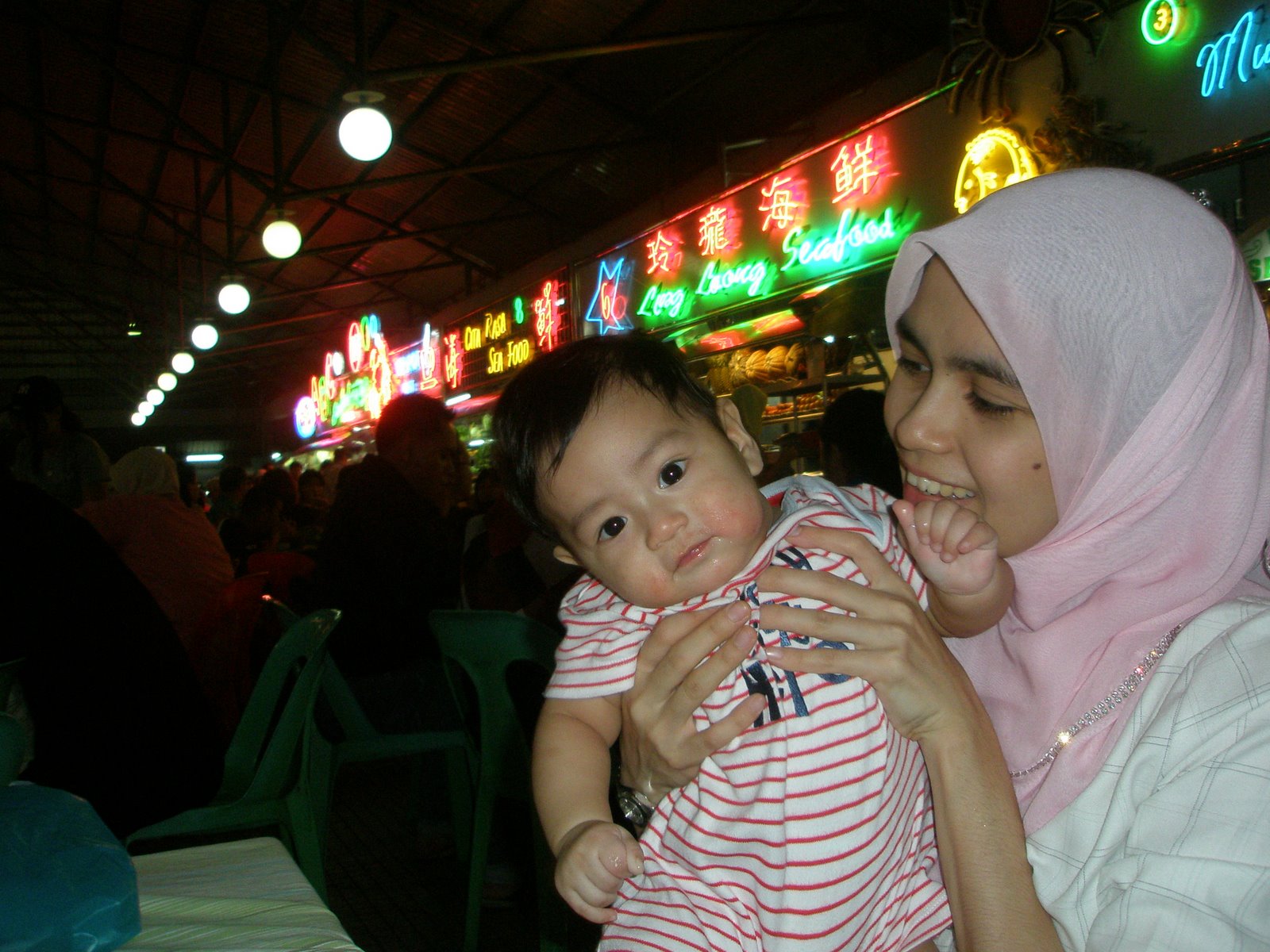 [PC220111.JPG]