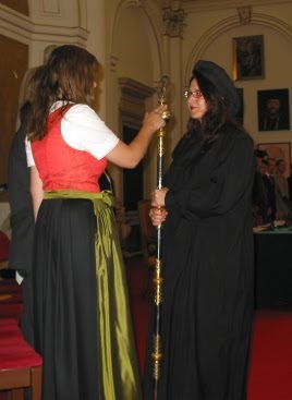 [Graz+bedel.jpg]