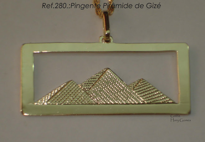 Ref.280.:Pingente Pirâmide de Gizé