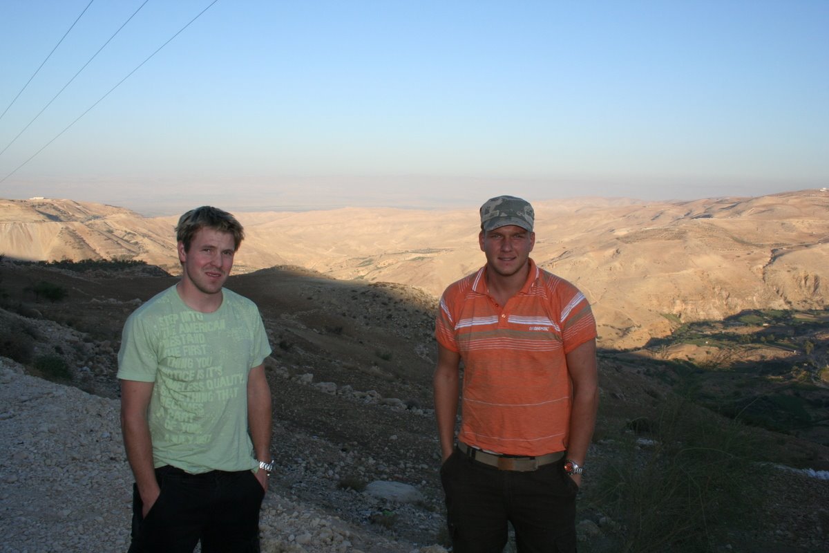 [IMG_3871.JPG]