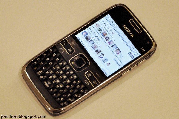 Download Free Themes Nokia E72 Mobile