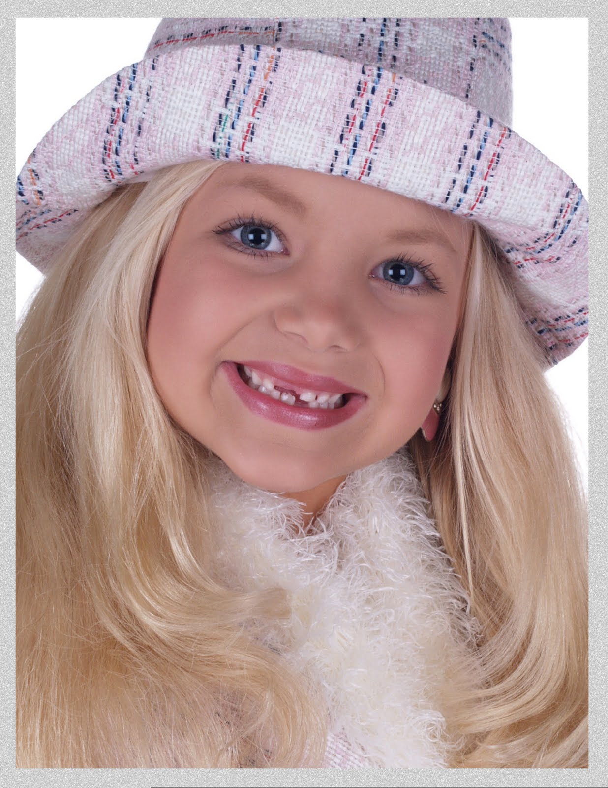 flipper beauty pageant