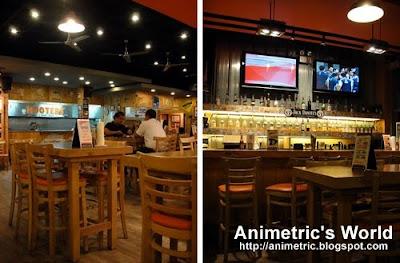 Inside Hooters Manila Bay