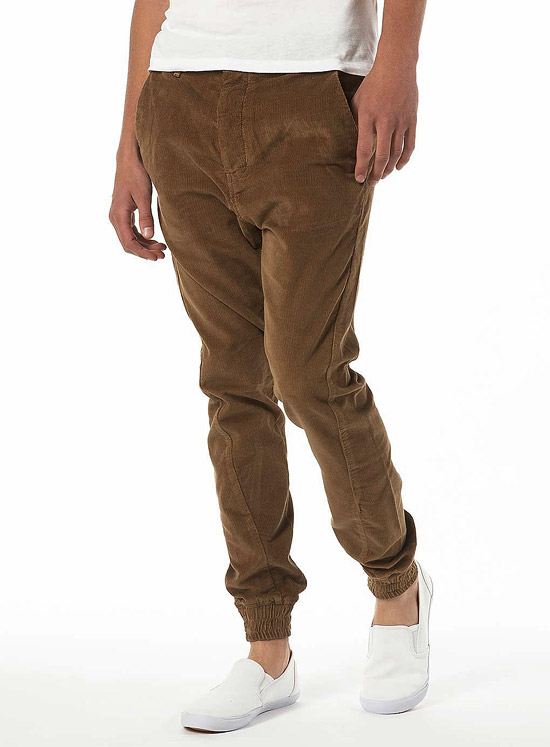 Shop by category A pair of pants for all of your moments. Sporty styles are reinvented with original urban designs. Sheen fabrics will fare well with formal events, but don't be afraid to break the rules with prints and patterns.