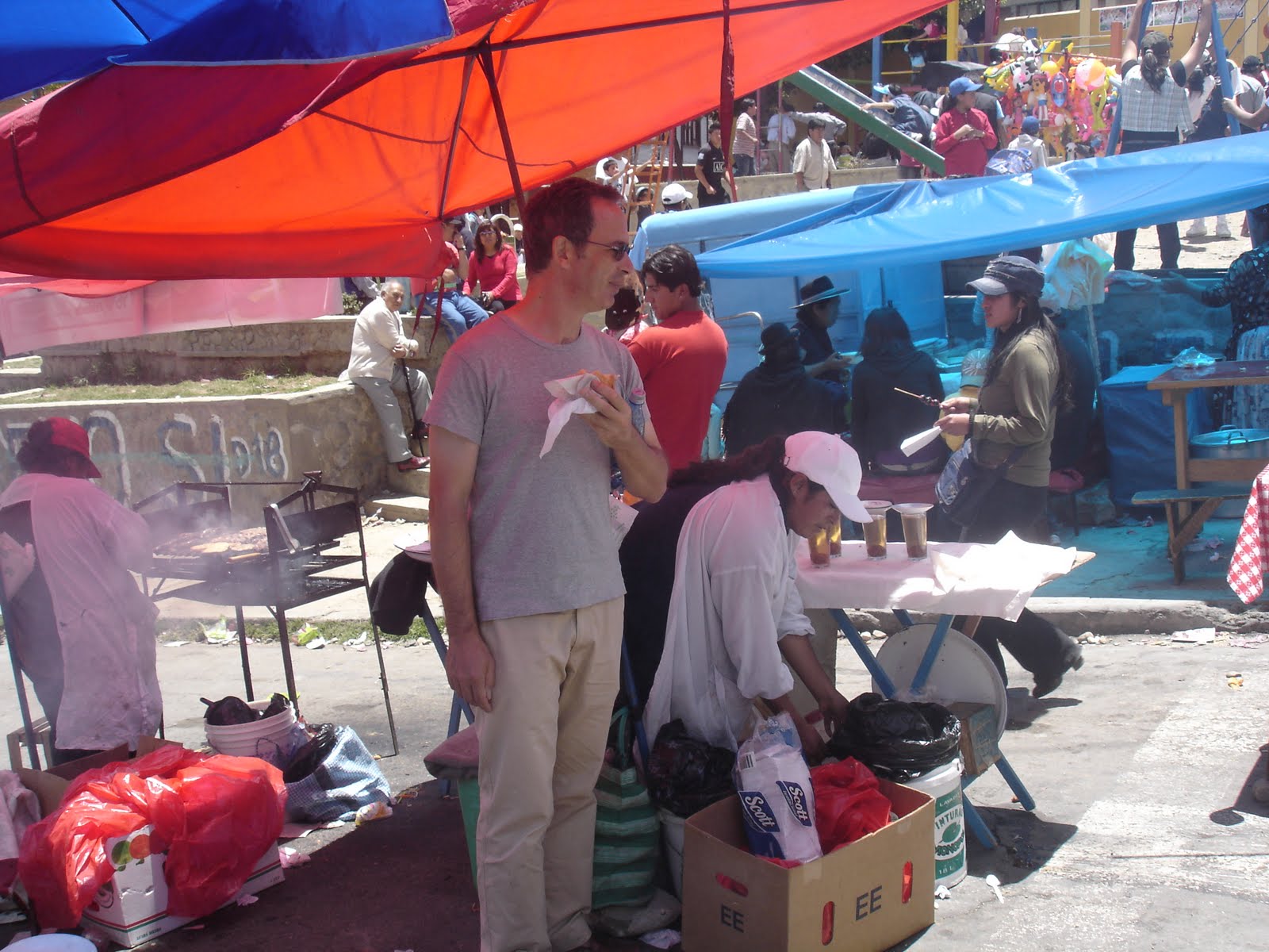 [243-Almoço+numa+favela+de+LP.JPG]