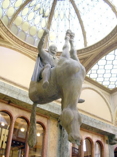 interesting statue For ever