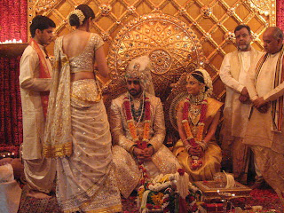 Wedding Pics of beauty Queens!!!!!! Aishwarya+Wedding+Pics-20