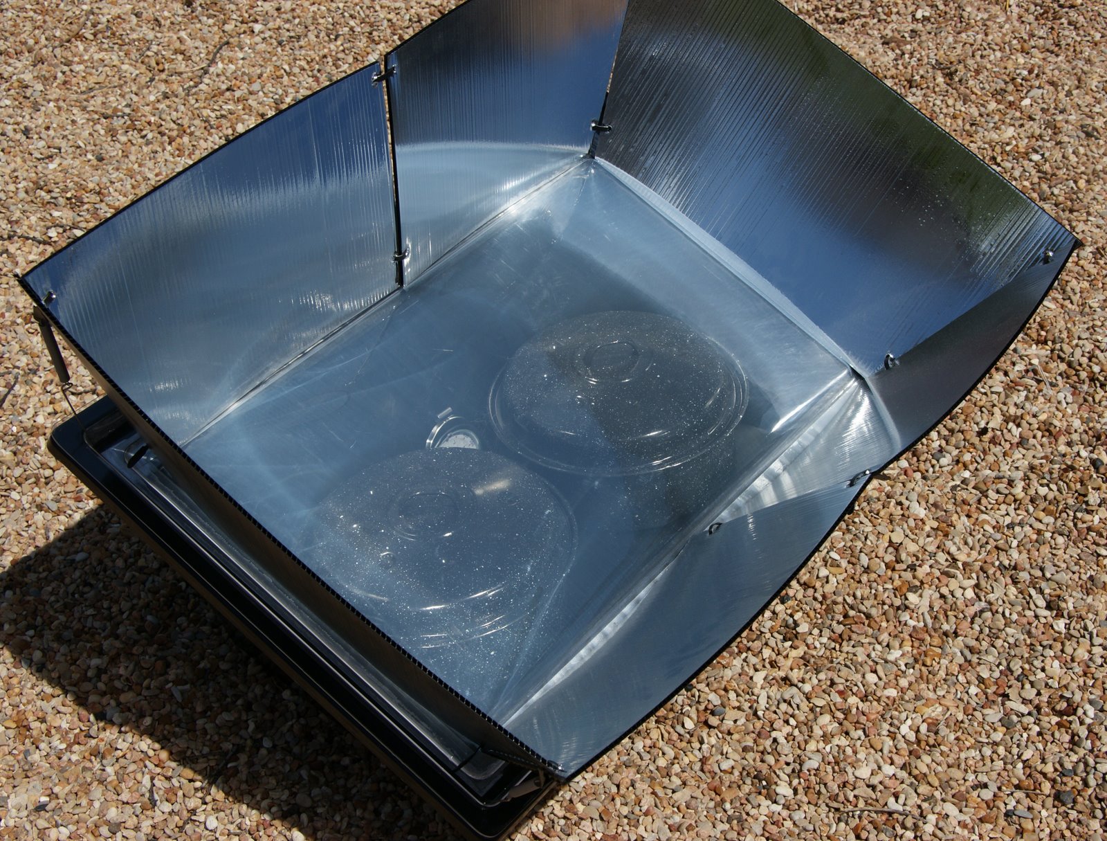 [CookingLidReflectorsOnCROP.jpg]