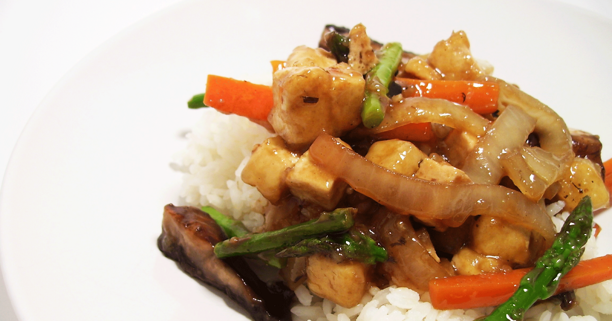 JUST VEGGING OUT Asparagus, Mushroom and Tofu Stir Fry (Vegan)