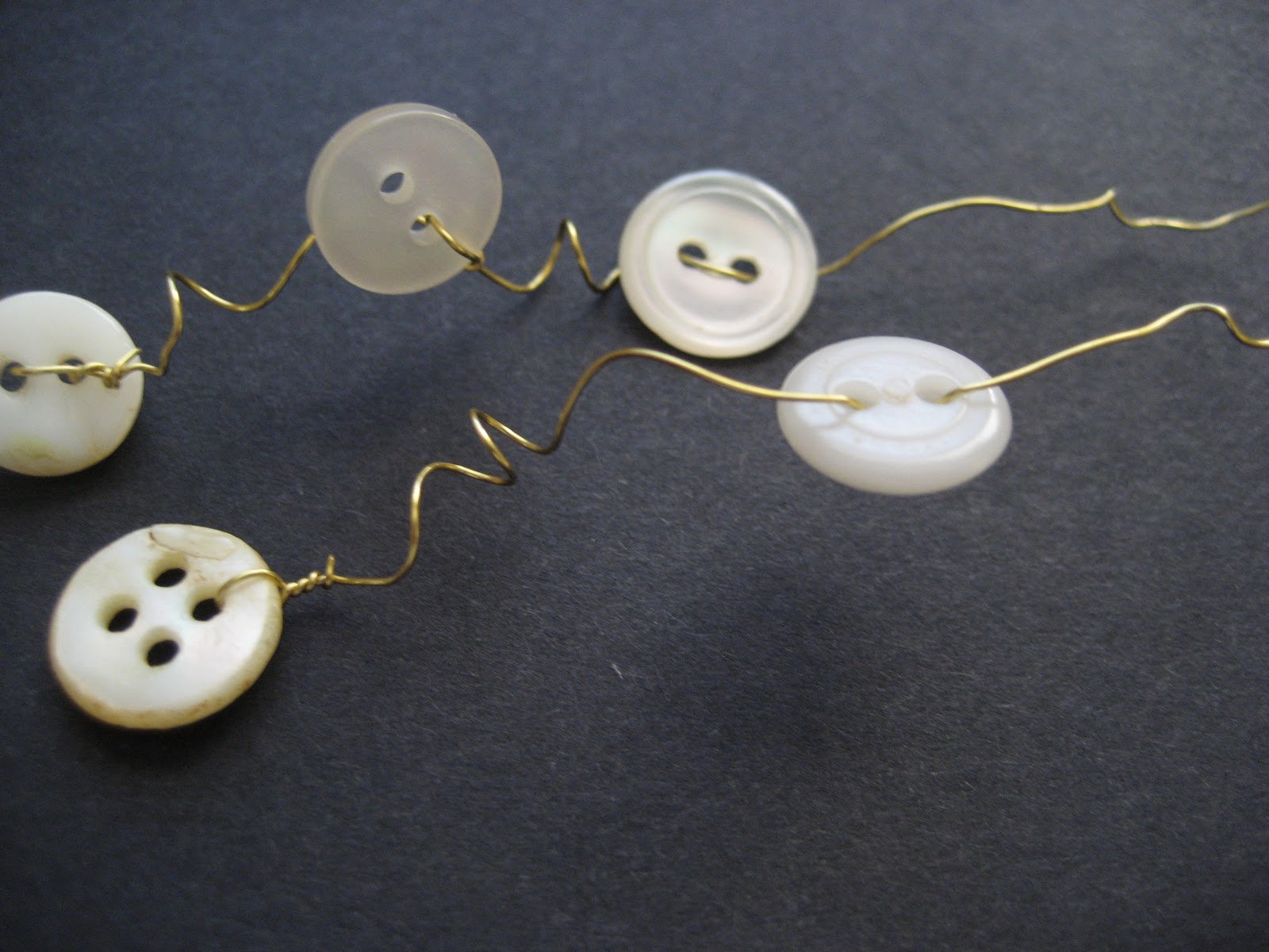 One Lucky Day ButTons, bUttons, buTtOns