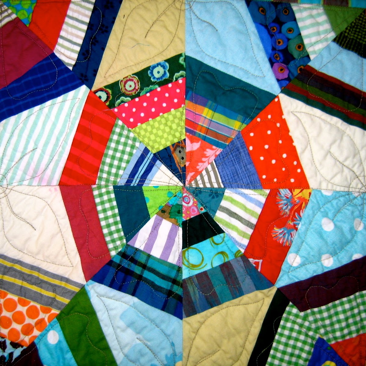 nifty quilts Scrappy Spider 