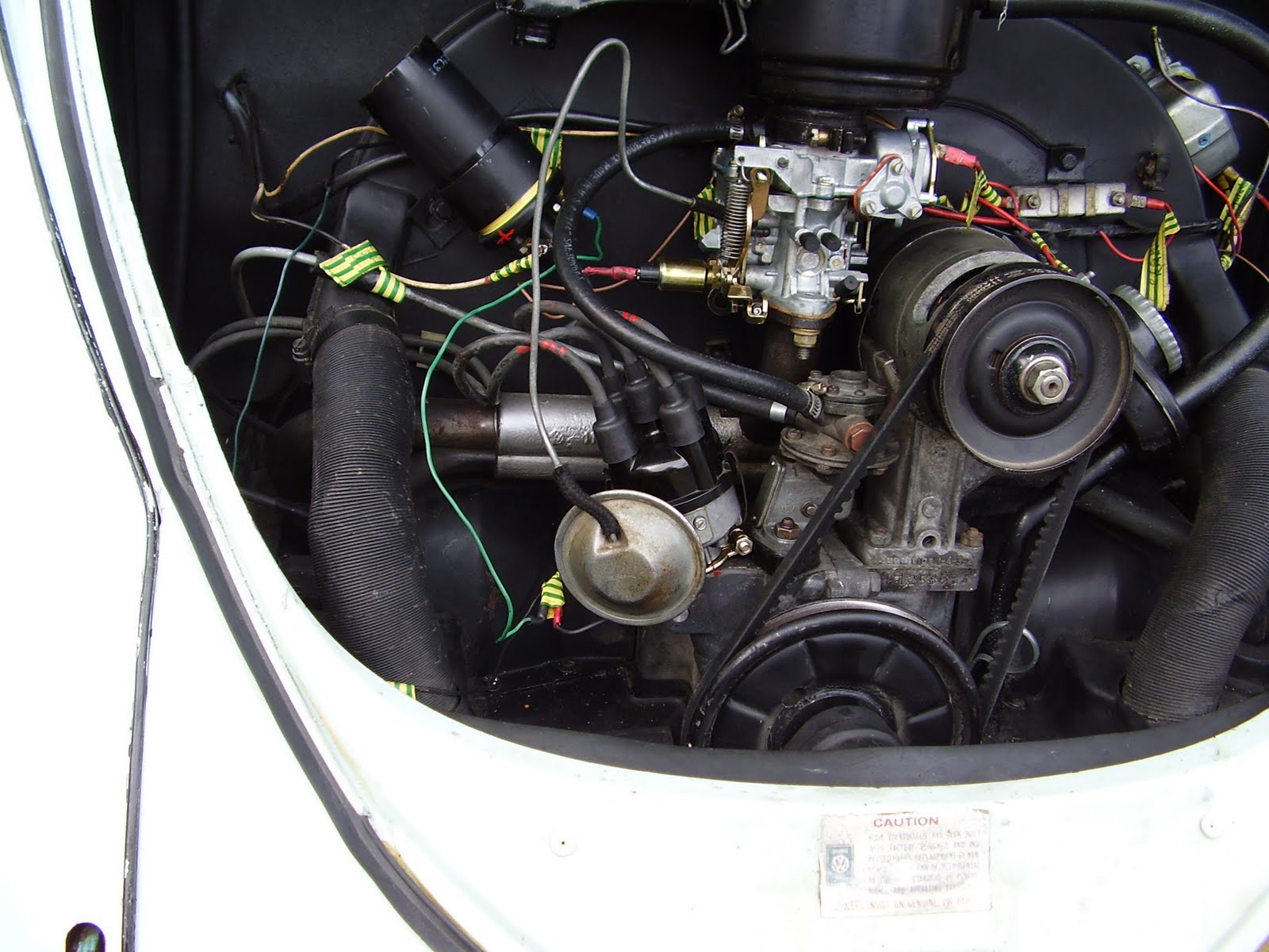 1966 Classic Volkswagen Beetle 1300 Distributor installed