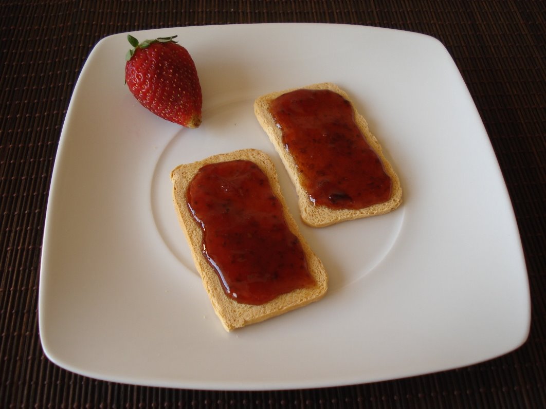 [Doce+morango1.JPG]