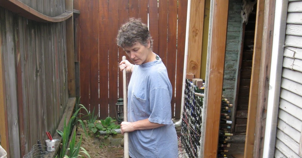 boconn13 Wine Bottle Brick Wall