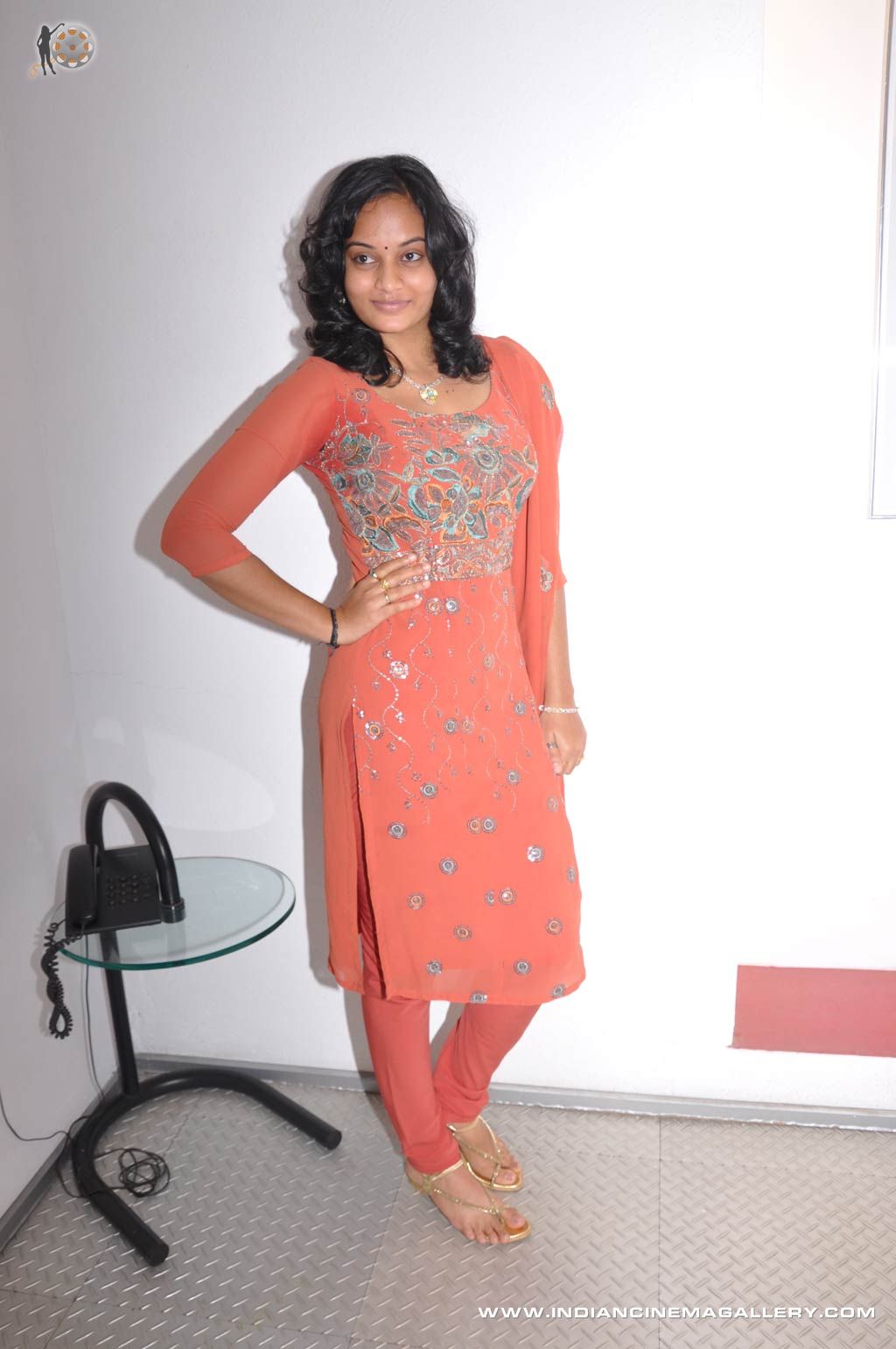 Indian Cinema Gallery South Actress Poongodi Photos Stills Images Kanmani serial actress leesha eclairs hot front and back view. indian cinema gallery south actress poongodi photos stills images