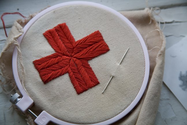 [aug26-08-redcross.jpg]